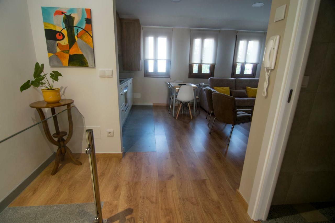Myl Apartment *